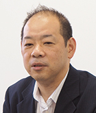 東郷 氏