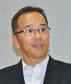 岡野 氏