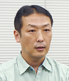 高橋 氏