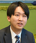 阿部 氏
