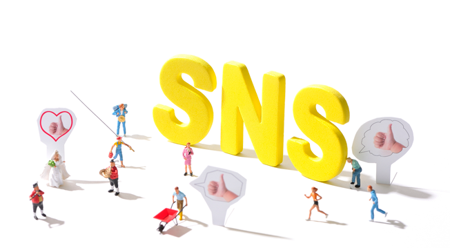 SNSマーケティングを活用するメリット・成果を上げるステップを解説
