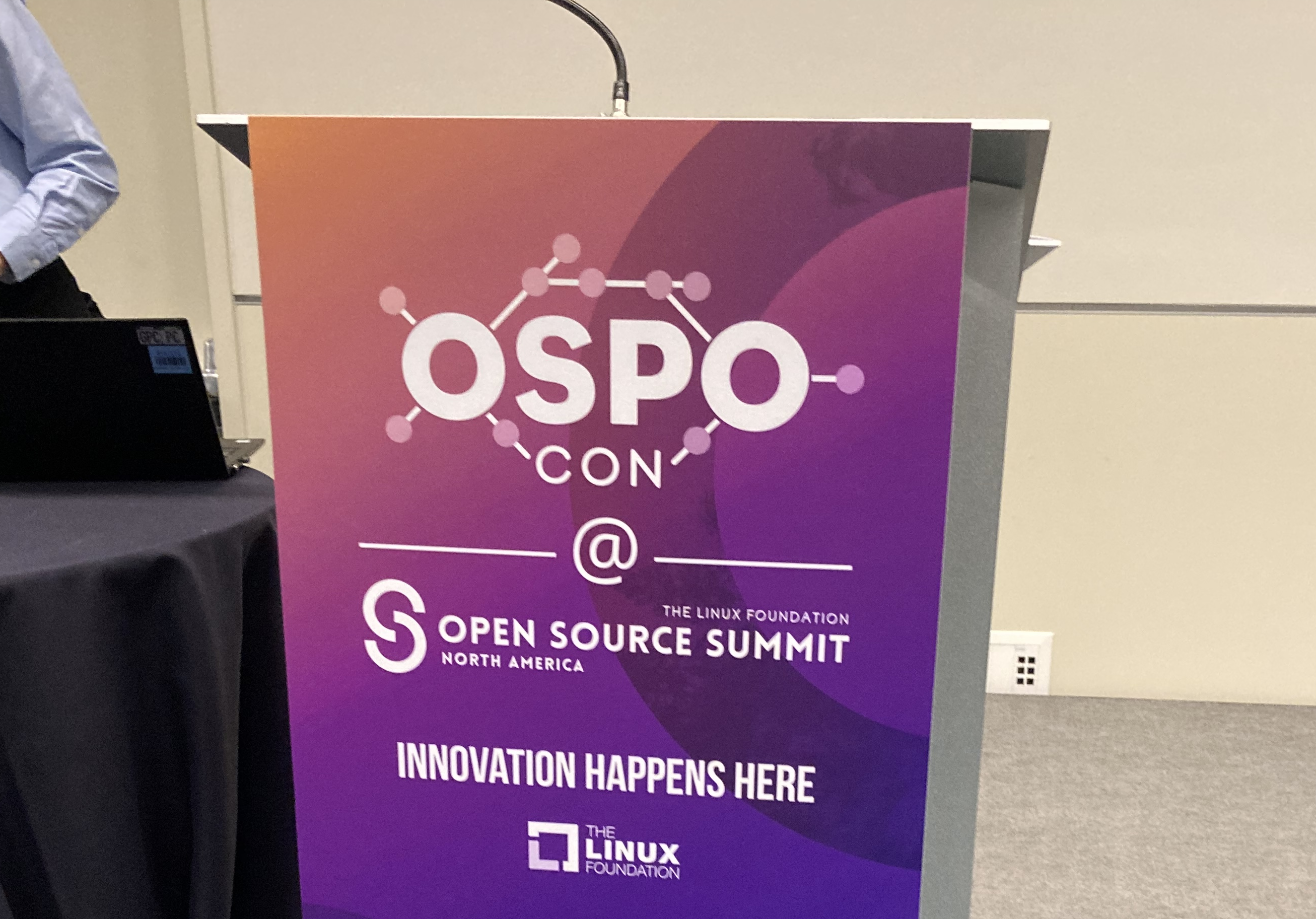 会社でOSSを出したら海外で登壇することになった件（Open Source Summit North America 2023
                                            登壇レポート）